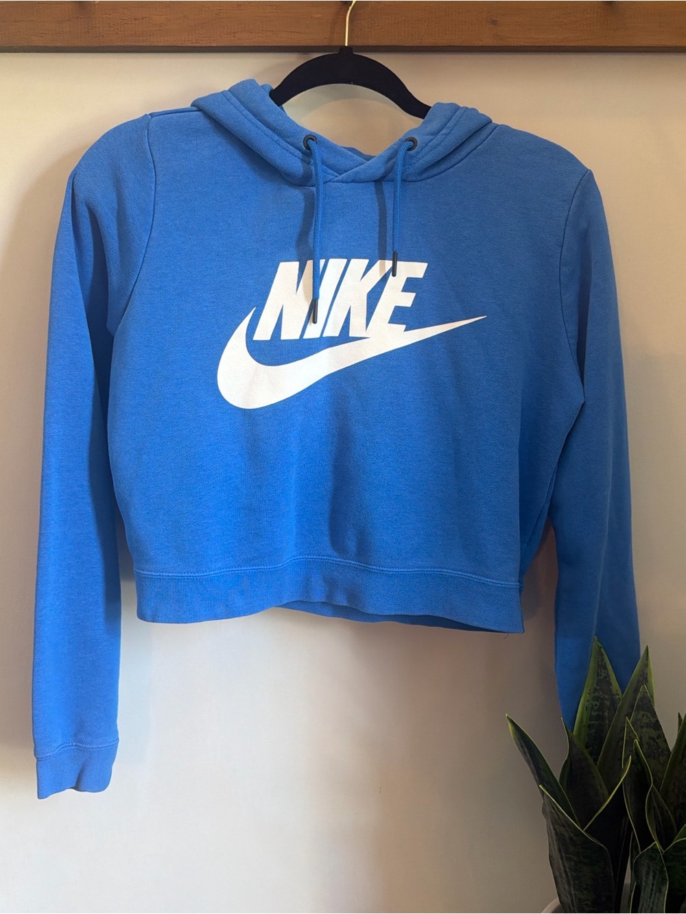 Nike Blue Women's Cropped Hoodie with White Logo